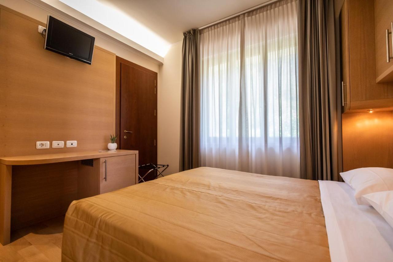 ארטה טרמה Hotel Centro Benessere Gardel מראה חיצוני תמונה