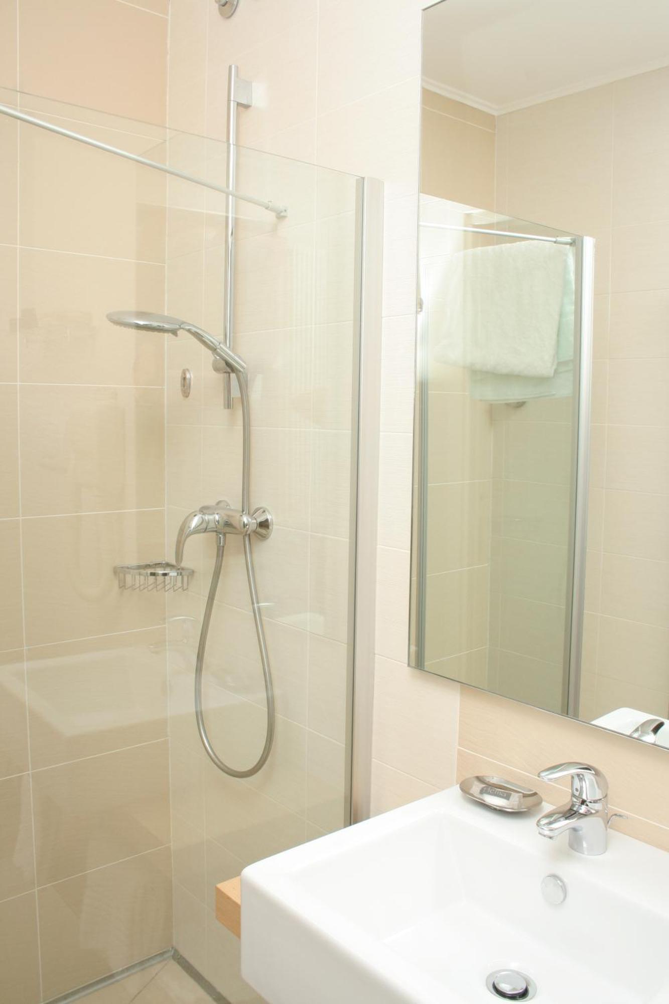 ארטה טרמה Hotel Centro Benessere Gardel מראה חיצוני תמונה